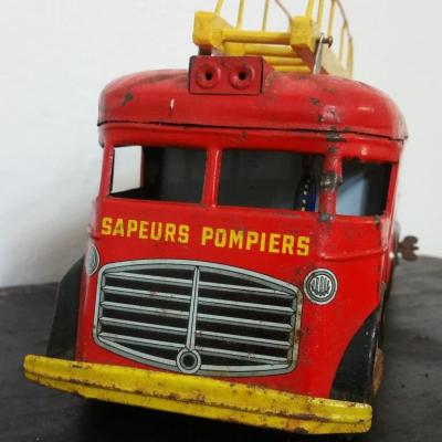 2 camion de pompier joustra