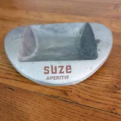 2 cendrier suze 1
