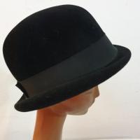 2 chapeau cloche noir