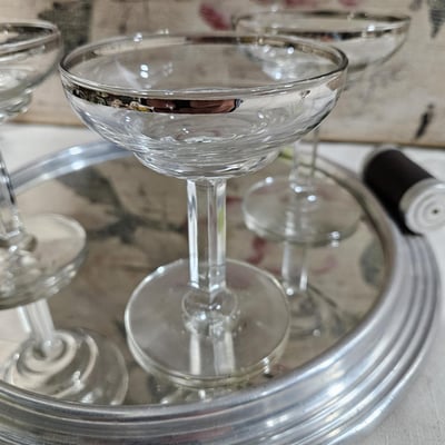 2 coupes de champagne