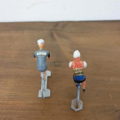 2 cyclistes lot 5