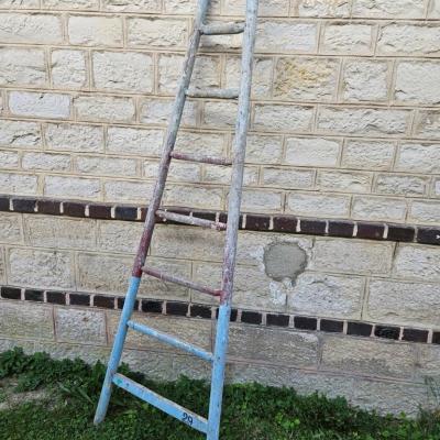 2 echelle de peintre