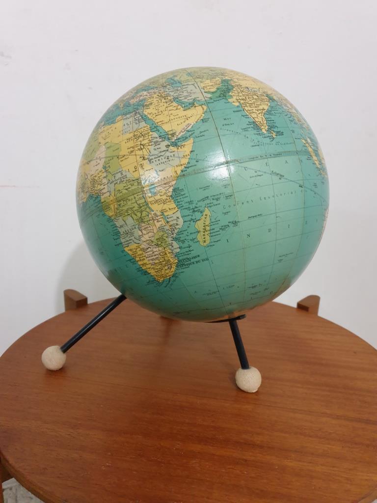 2 globe terrestre taride 2