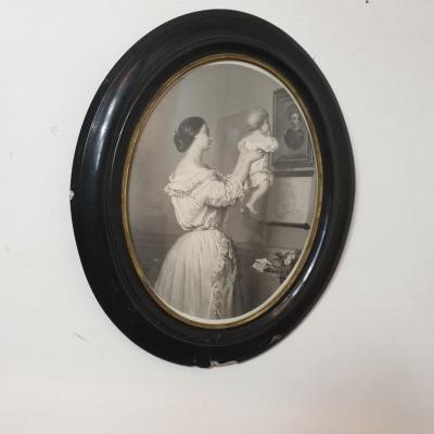 2 gravure dans cadre oval noir
