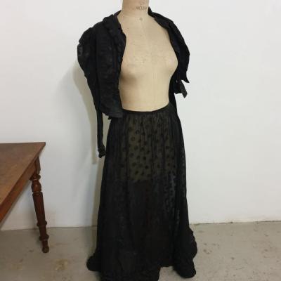 2 habit de femme 1900