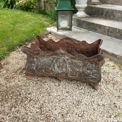 2 jardiniere en fonte 1