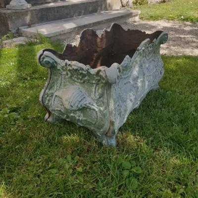 2 jardiniere en fonte 2