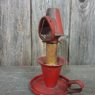 2 lampe a petrole rouge