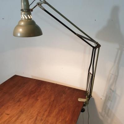 2 lampe d architecte 1