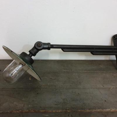 2 lampe de cour