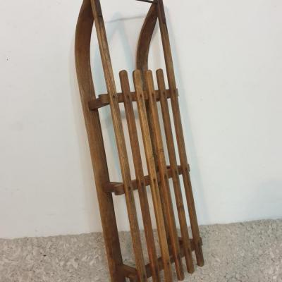 2 luge en bois