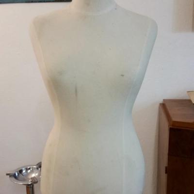 2 mannequin art nouveau