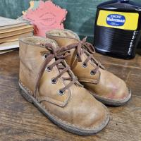 2 paire de chaussures d ecolier