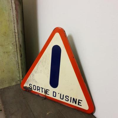 2 panneau sortie d usine