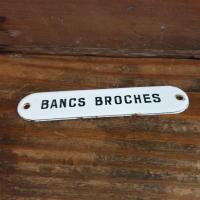 2 plaque bancs broches