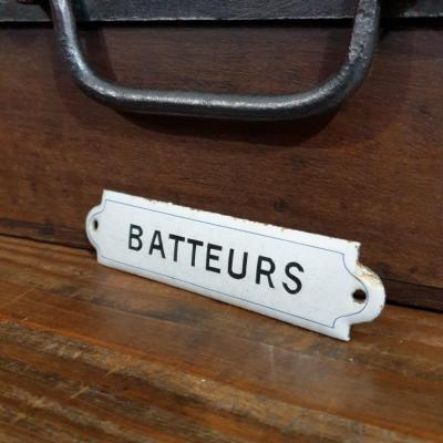 2 plaque batteurs