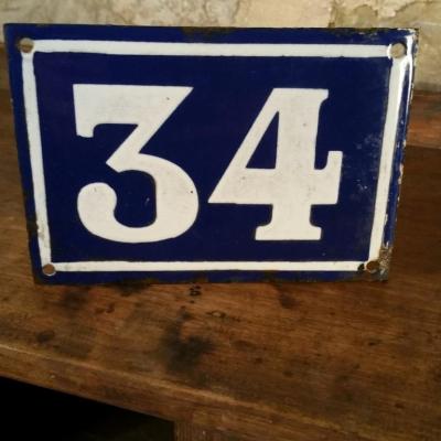 2 plaque de rue 34