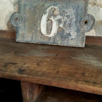 2 plaque de rue fonte 6