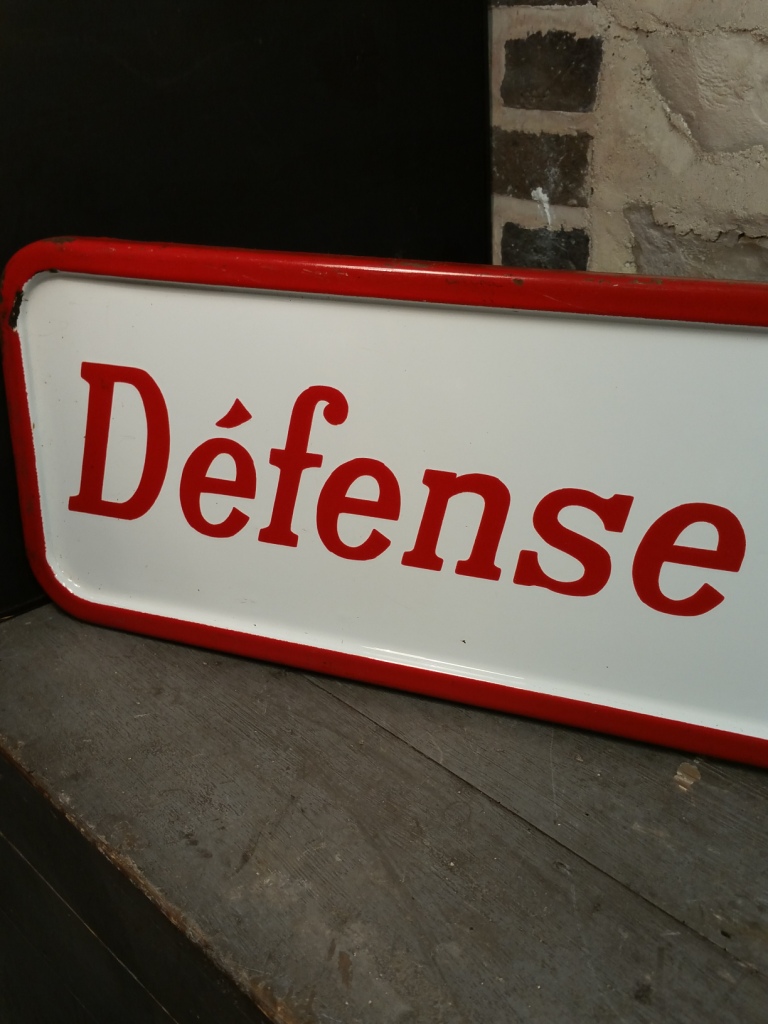 plaque émaillée défense de fumer
