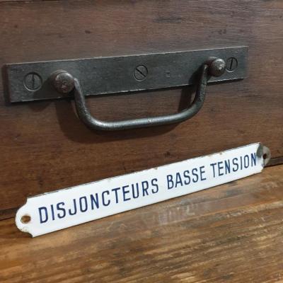 2 plaque disjoncteur basse tension