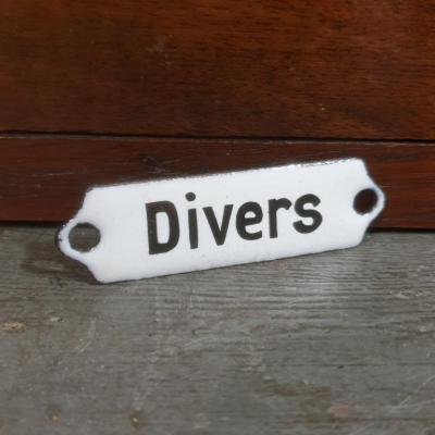 2 plaque divers
