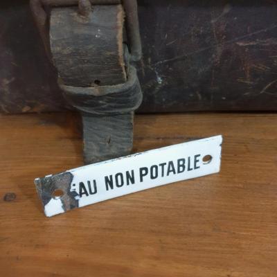 2 plaque eau non potable