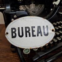 2 plaque emaillee bureau 1