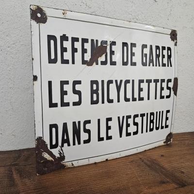 2 plaque emaillee defense de garer les bicyclettes