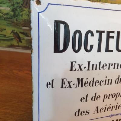 2 plaque emaillee docteur casse