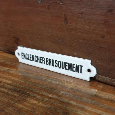 2 plaque enclencher brus 6