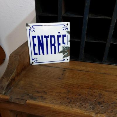 2 plaque entree