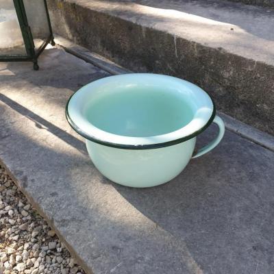 2 pot de chambre emaille vert