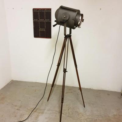 2 projecteur cremer