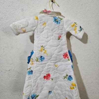 2 robe de chambre poupee 1