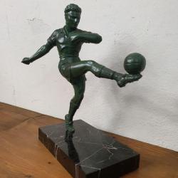 2 statue footballeur