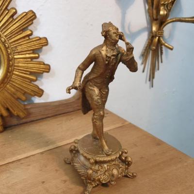 2 statue le marquis