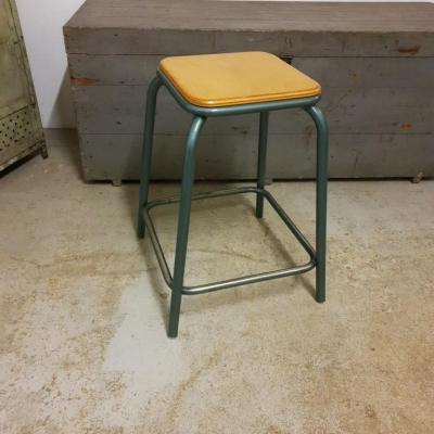 2 tabouret d atelier 1