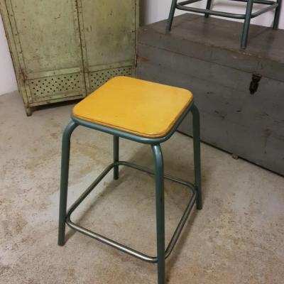 2 tabouret d atelier 2