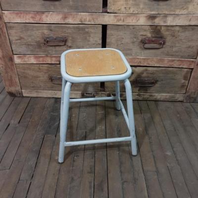 2 tabouret d atelier 7
