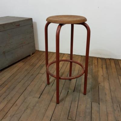 2 tabouret d atelier marron