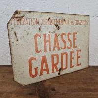 2 tole chasse gardee