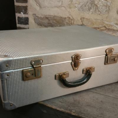 2 valise en alu gauffre