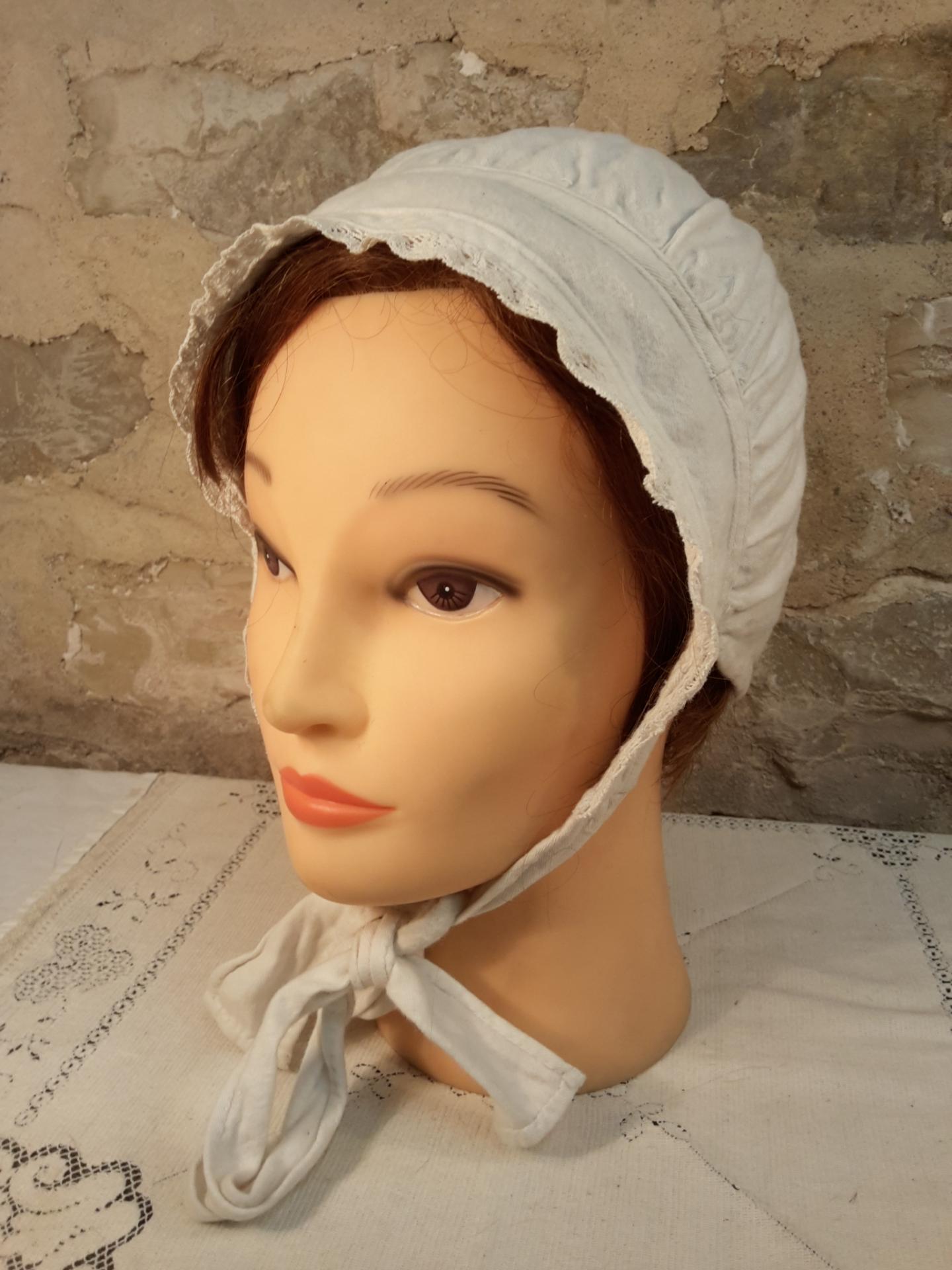 coiffe régionale ancienne ancien bonnet de femme