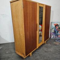 3 armoire de poupee