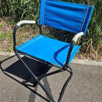 3 fauteuils pliants bleux