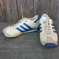 3 paire de tennis adidas