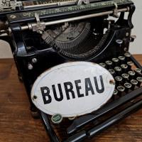 3 plaque emaillee bureau 1