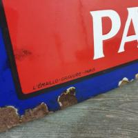 3 plaque emaillee le petit parisien 1