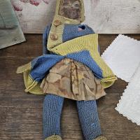 3 poupee ancienne bleue et jaune