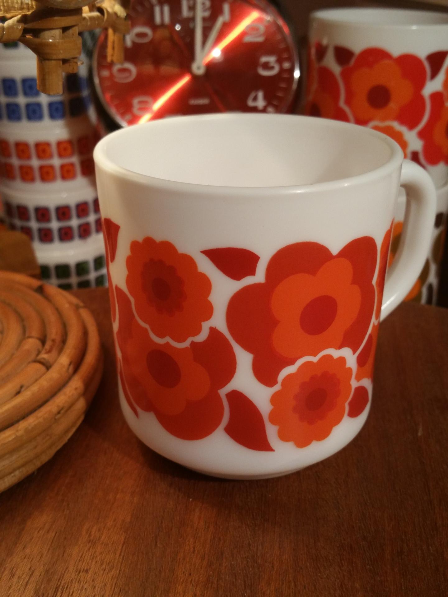 3 tasse mug lotus rouge